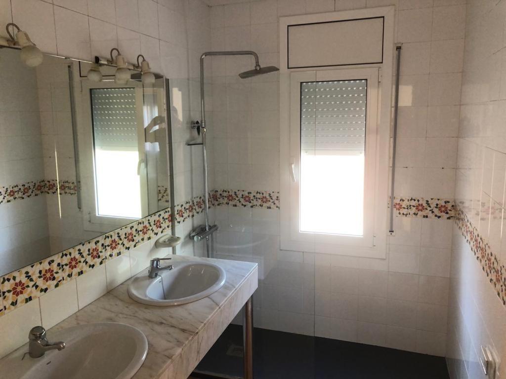 Casa Veuras Girona - Montilivi Villa Ngoại thất bức ảnh
